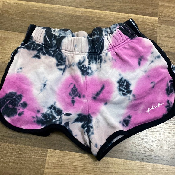 Pink, victoria secret shorts - Picture 1 of 3
